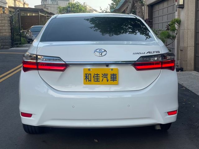 TOYOTA豐田 ALTIS  第5張相片