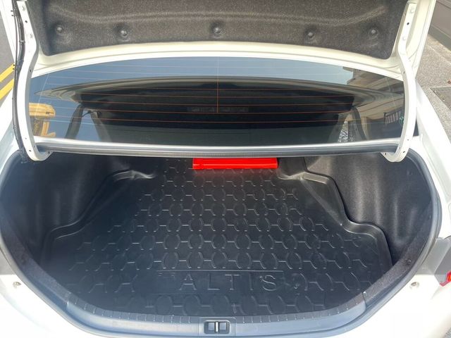 TOYOTA豐田 ALTIS  第7張相片