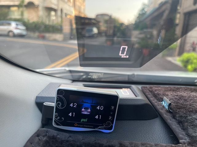 TOYOTA豐田 ALTIS  第18張相片