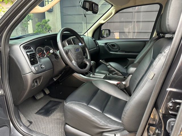 FORD福特 ESCAPE  第7張相片
