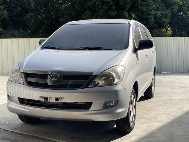 TOYOTA豐田 INNOVA  第1張相片