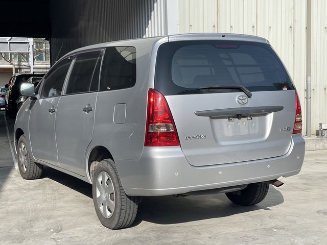TOYOTA豐田 INNOVA  第3張相片