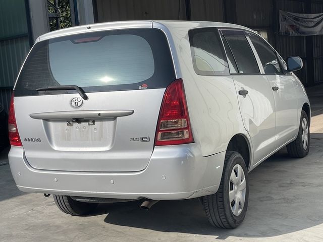 TOYOTA豐田 INNOVA  第4張相片