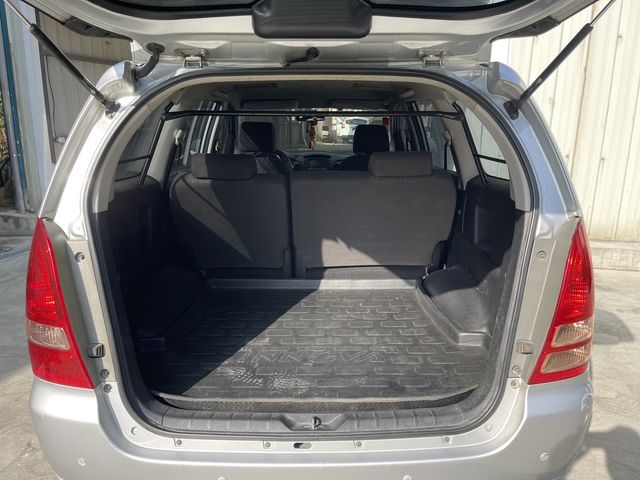 TOYOTA豐田 INNOVA  第5張相片