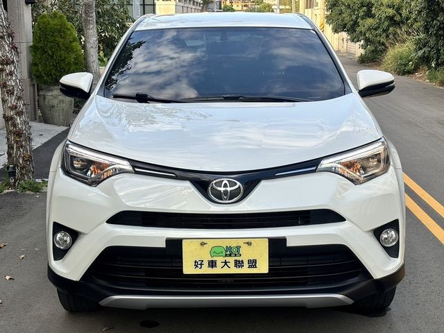 TOYOTA豐田 RAV4  第3張相片