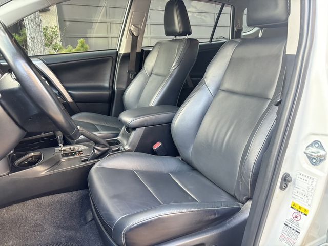 TOYOTA豐田 RAV4  第13張相片