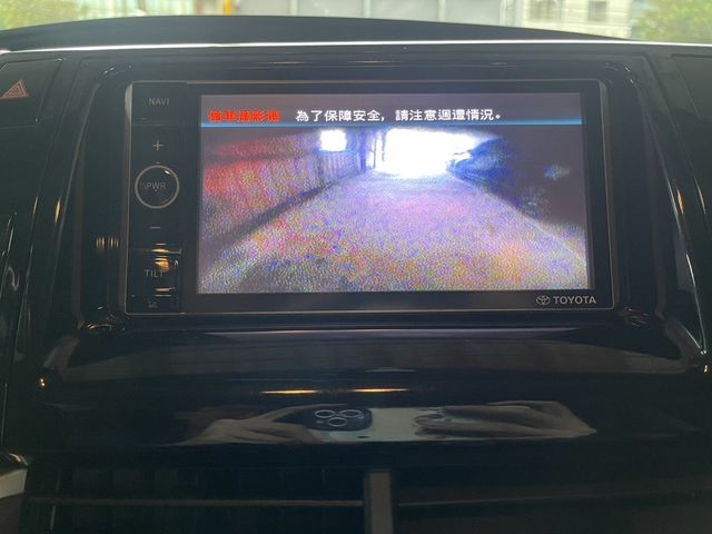 TOYOTA豐田 PREVIA  第9張相片