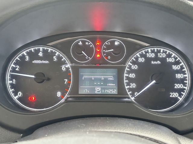 NISSAN日產 TIIDA  第7張相片