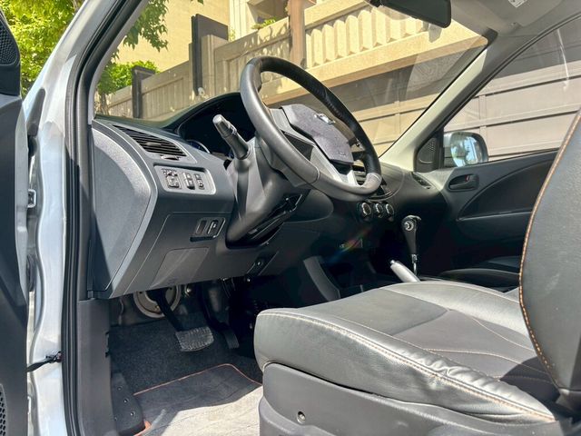 MITSUBISHI三菱 ZINGER  第7張相片