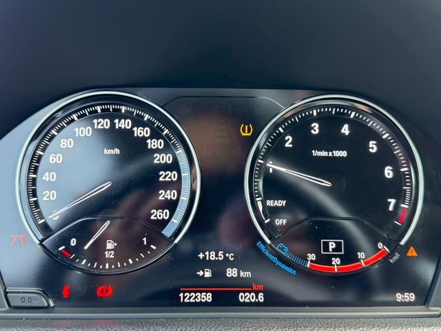 BMW寶馬 118I  第8張相片