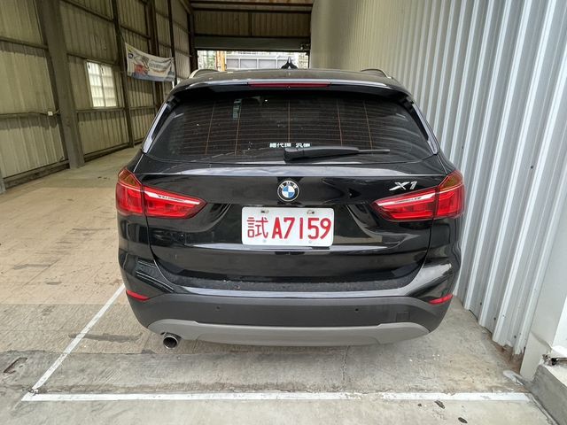 BMW寶馬 X1  第3張相片