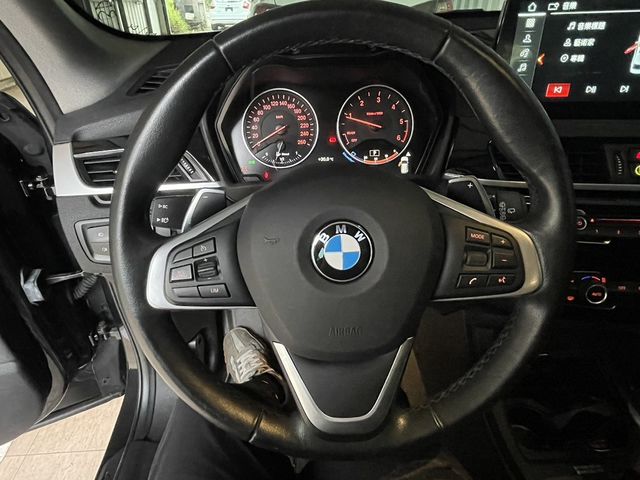 BMW寶馬 X1  第5張相片