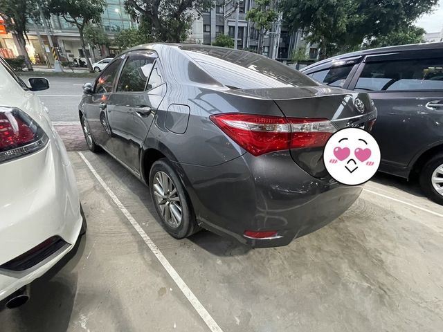 TOYOTA豐田 ALTIS  第3張相片