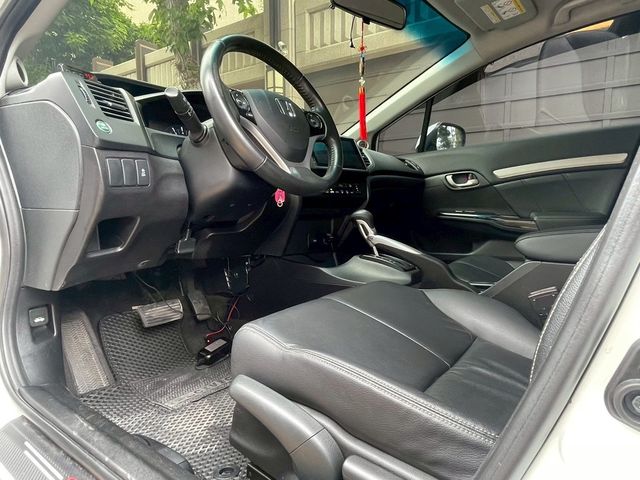 HONDA本田 CIVIC  第16張相片