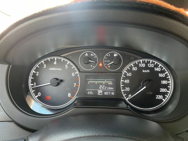 NISSAN日產 TIIDA  第13張相片