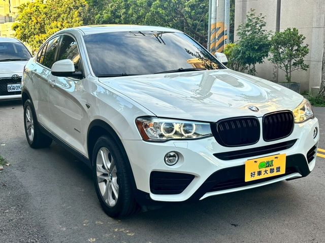 BMW寶馬 X4 XDRIVE28I  第3張相片