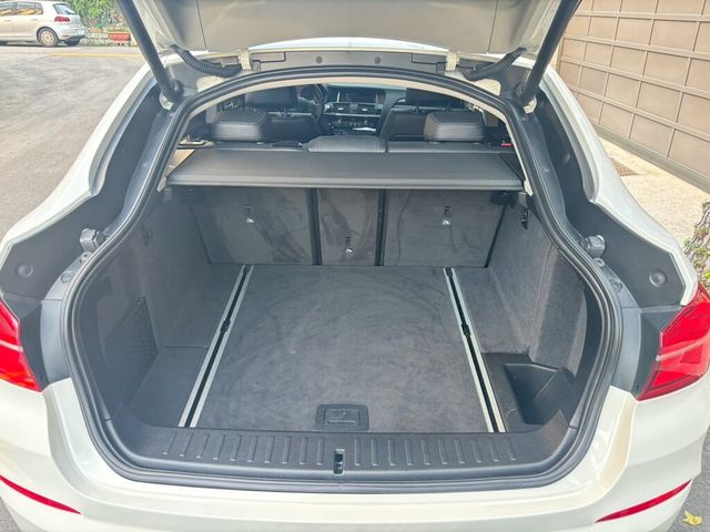 BMW寶馬 X4 XDRIVE28I  第16張相片