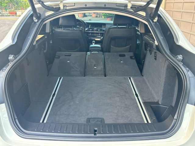 BMW寶馬 X4 XDRIVE28I  第19張相片