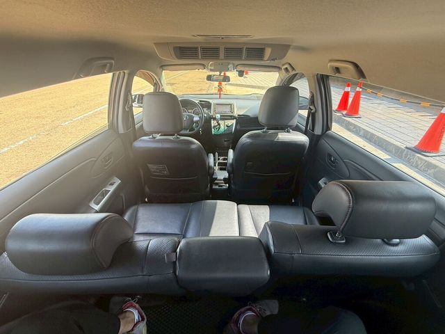 TOYOTA豐田 WISH  第4張相片