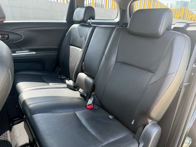 TOYOTA豐田 WISH  第6張相片