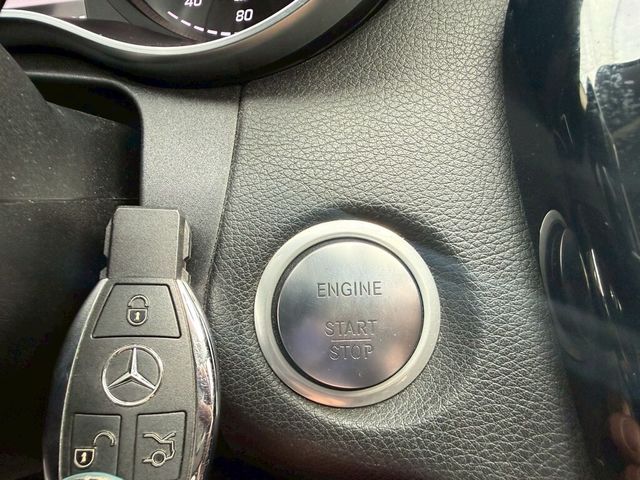 M-BENZ賓士 C200  第12張相片