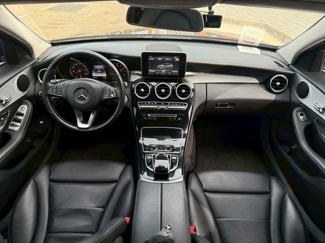 M-BENZ賓士 C200  第15張相片