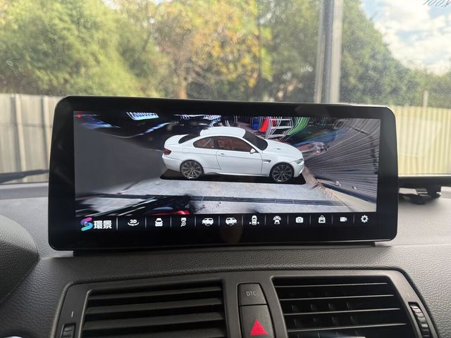 BMW寶馬 120D  第6張相片