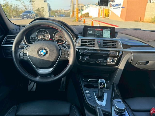 BMW寶馬 330I  第15張相片