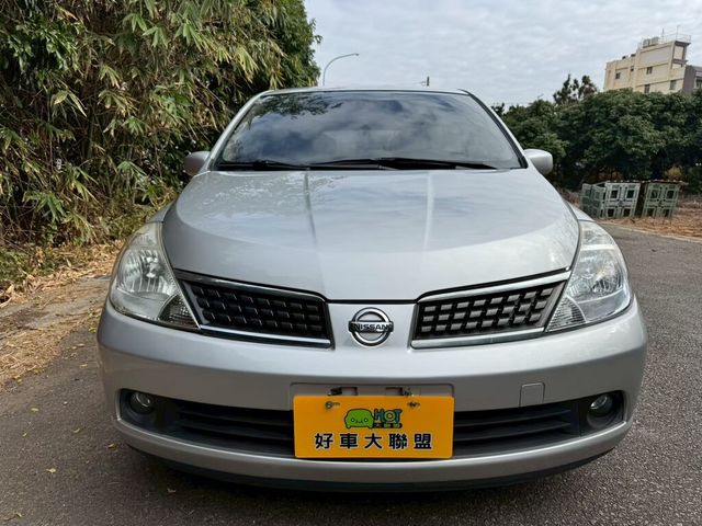 NISSAN日產 TIIDA  第2張相片