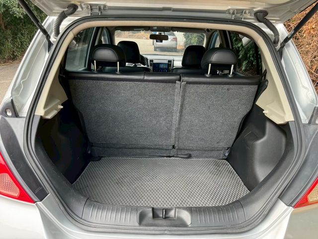 NISSAN日產 TIIDA  第12張相片