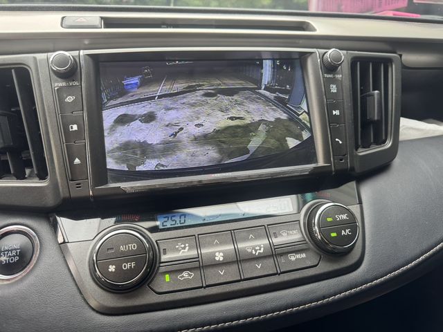 TOYOTA豐田 RAV4  第4張相片