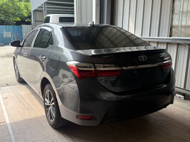 TOYOTA豐田 ALTIS  第4張相片