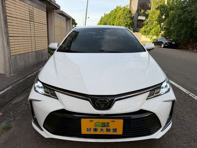 TOYOTA豐田 ALTIS  第3張相片