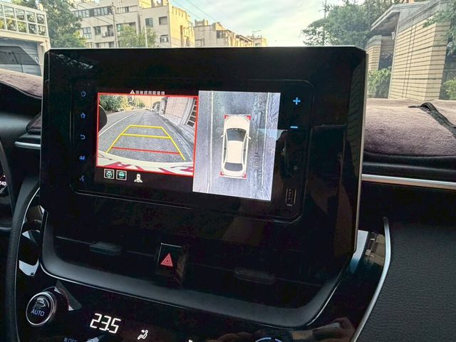 TOYOTA豐田 ALTIS  第12張相片