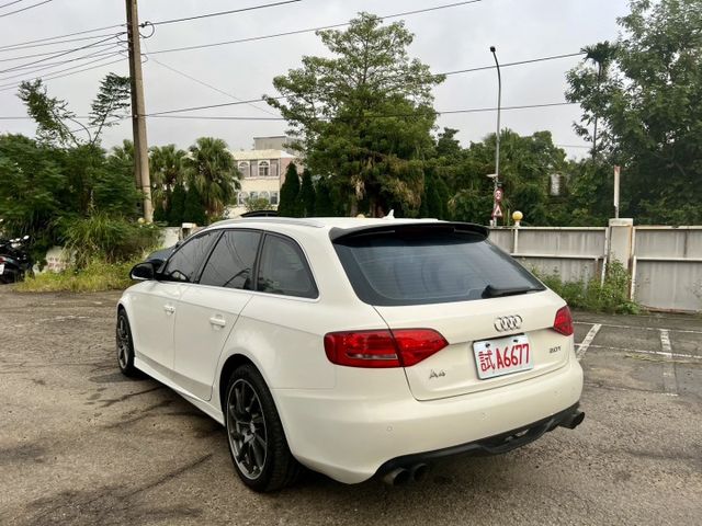 A4 AVANT B8  第3張相片