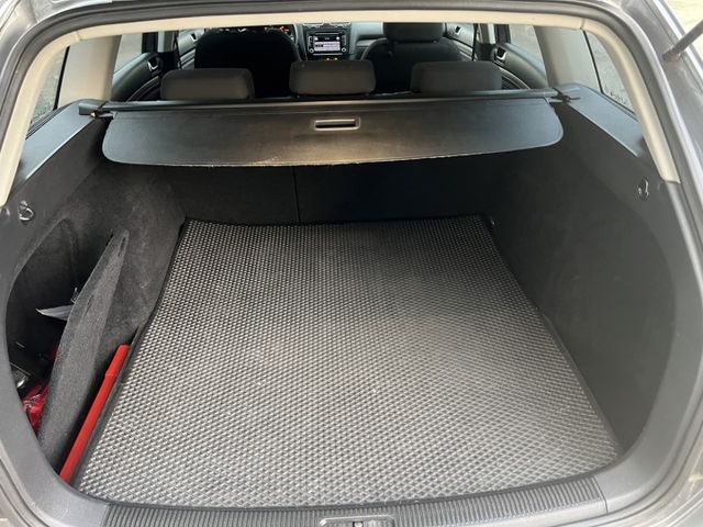 GOLF VI VARIANT  第10張相片