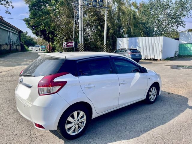 YARIS  第2張相片