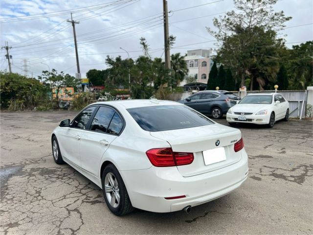 3 SERIES SEDAN F30  第4張相片