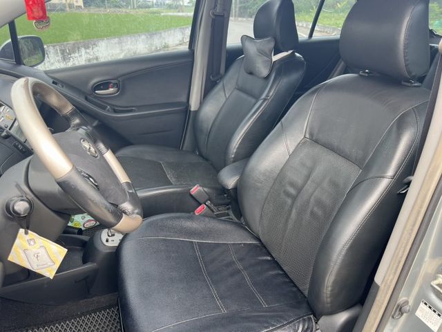 YARIS  第6張相片