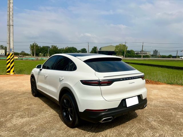 CAYENNE COUPE  第3張相片