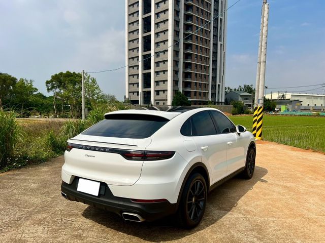 CAYENNE COUPE  第4張相片