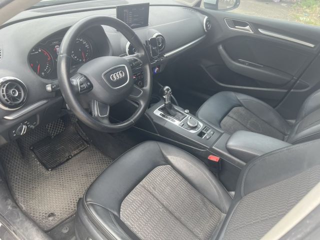 A3 SEDAN  第6張相片