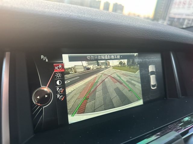 X4 F26  第5張相片