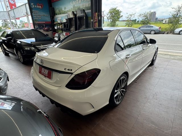 C-CLASS SEDAN W205  第3張相片