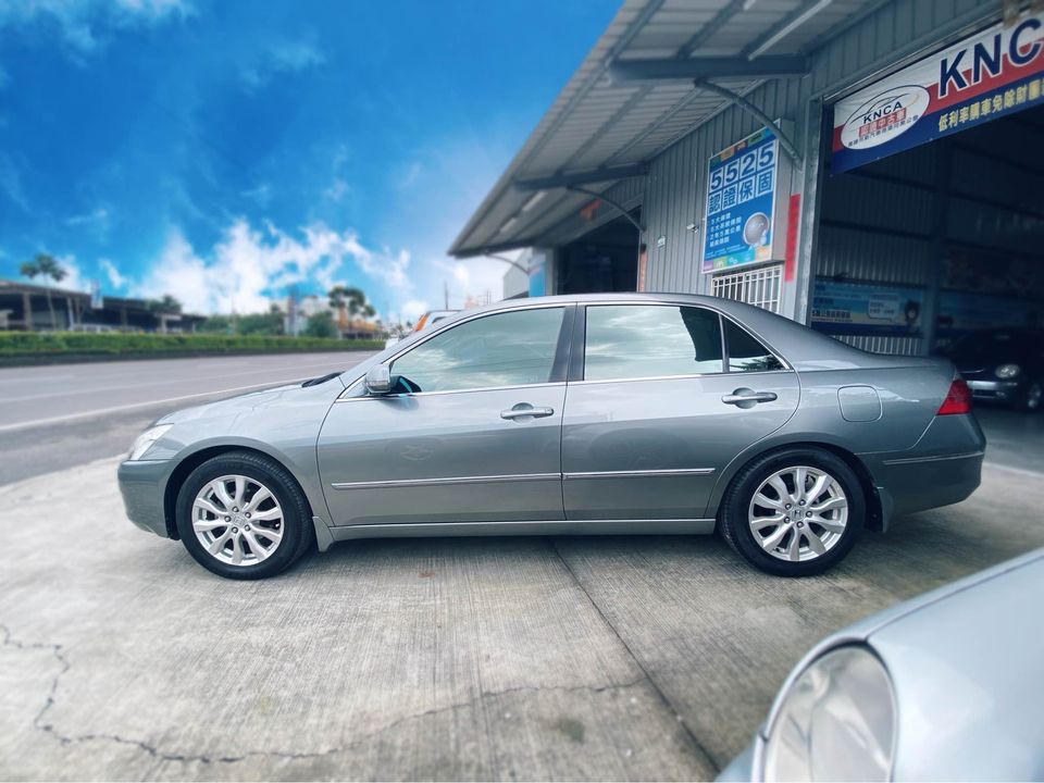 2007 Honda accord 2.0  第4張相片