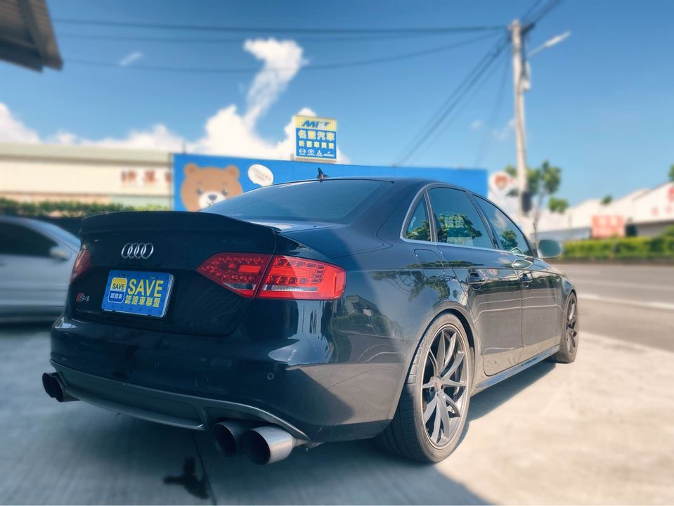 2010 Audi S4 3.0  TFSI   第8張相片