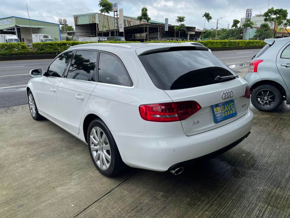 2011 Audi a4 avant 2.0 tfs  第4張相片