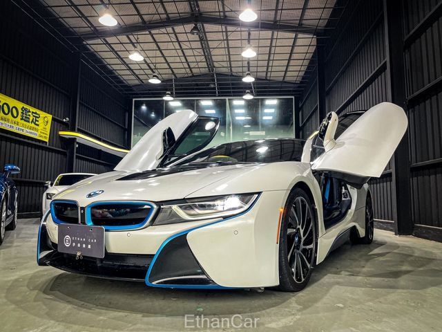 Bmw I8 的價格 Findcar 找車網