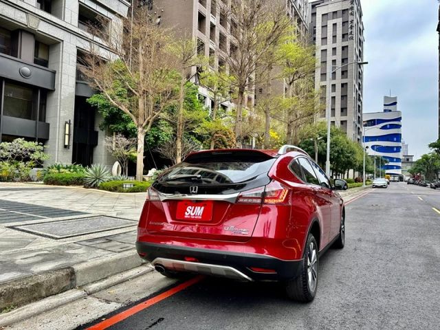 Luxgen  U6 Turbo ECO Hyper  第9張相片