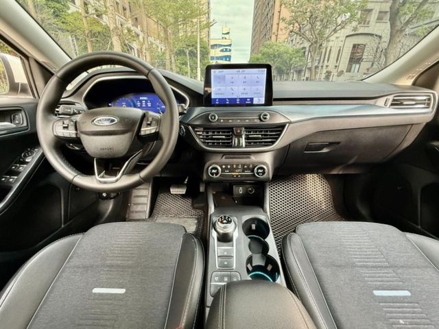 Ford/福特  Focus  第4張相片